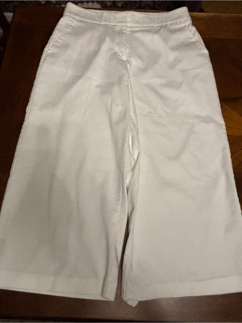Simply Vera Vera Wang Winter White Wide-Leg Cropped Pants. 12